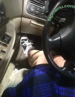 kinkymeadows / mackensiemeadowss nude photo #0002