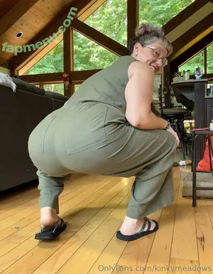 kinkymeadows / mackensiemeadowss nude photo #0021