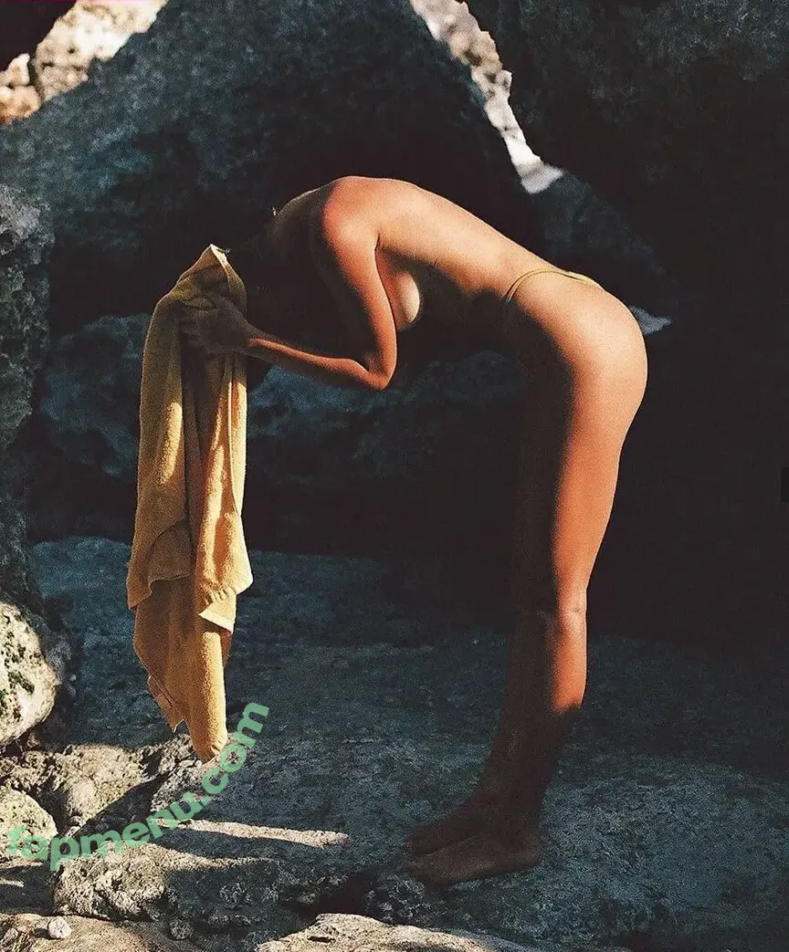 Kinsey Golden nude photo #0030 (kinseygolden)