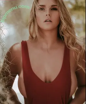  nude photo #0002