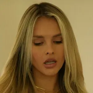 Kinsey Wolanski / kinsey nude photo #0004
