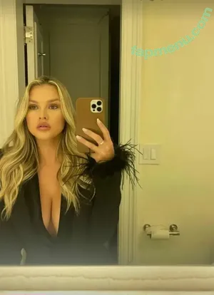  nude photo #0006