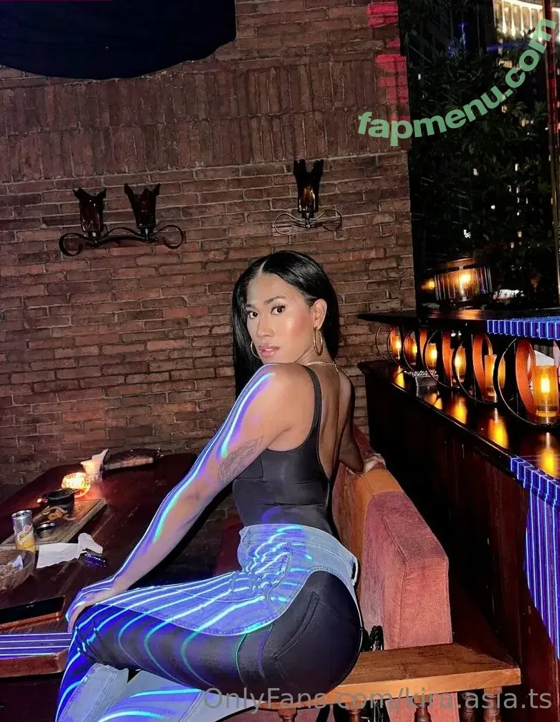 kira.asia.ts nude photo #0052 (kiranaroszie)