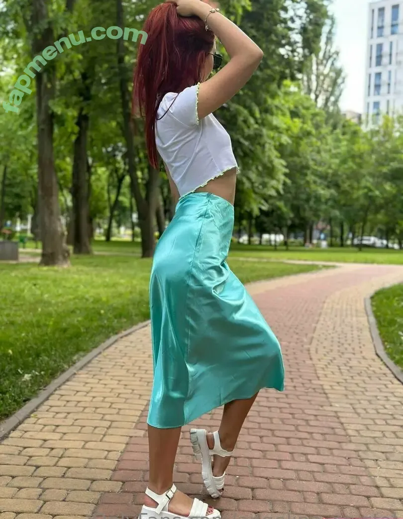 kira_cha nude photo #0024 (kira_cha)