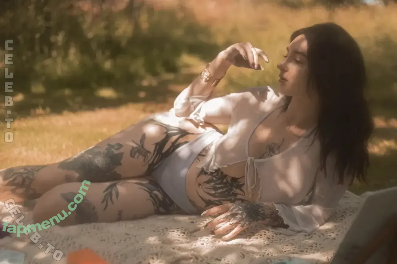 Kira-Julie nude photo #0255 (Kira.Julie / Nami_swaaan / Namiiii_Swaaan / nami_swaaaan / pum_uckl)