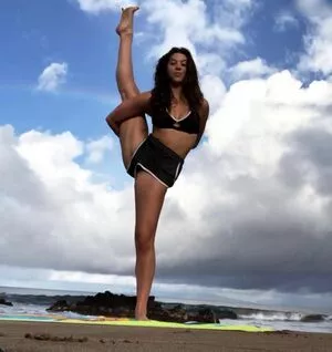 Kira Kosarin / kirakosarin nude photo #0989