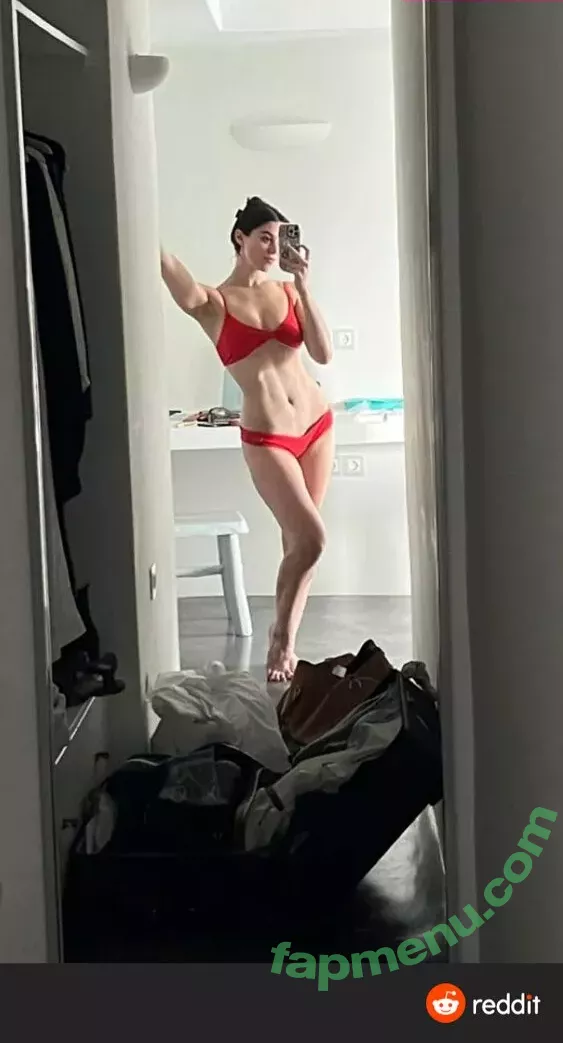 Kira Kosarin nude photo #0412 (kirakosarin)