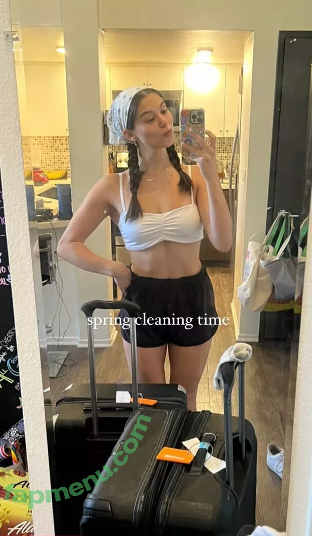 Kira Kosarin nude photo #0421 (kirakosarin)