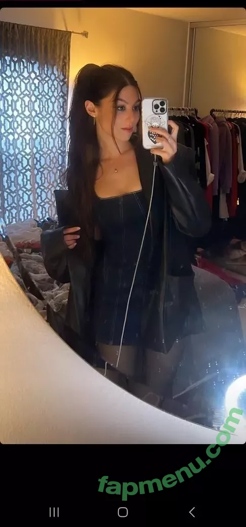 Kira Kosarin nude photo #0445 (kirakosarin)