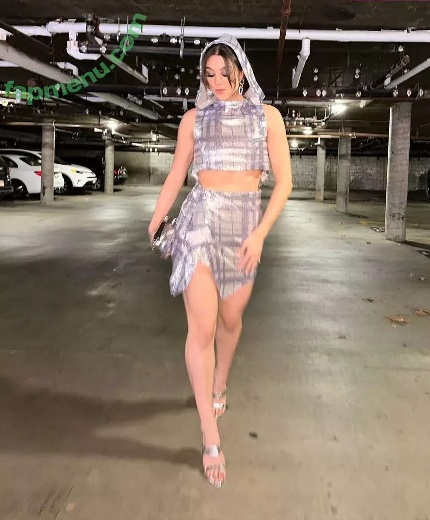 Kira Kosarin nude photo #0465 (kirakosarin)