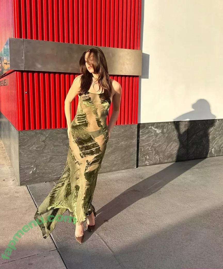 Kira Kosarin nude photo #0525 (kirakosarin)