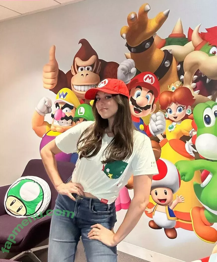 Kira Kosarin nude photo #0730 (kirakosarin)