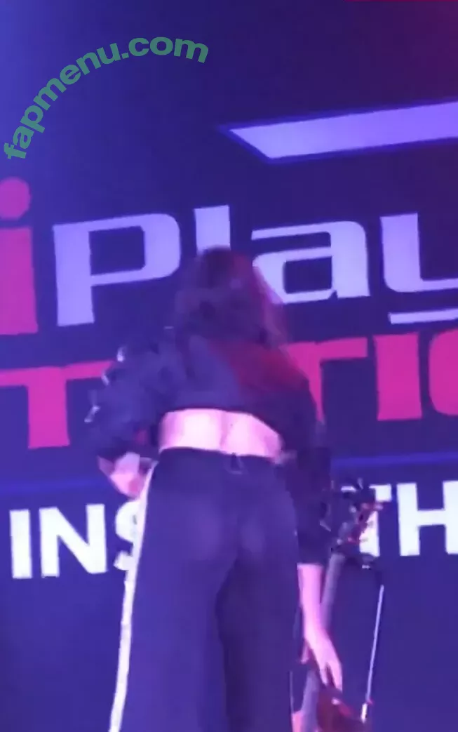 Kira Kosarin nude photo #0771 (kirakosarin)