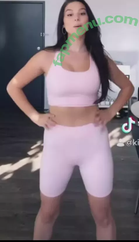 Kira Kosarin nude photo #0796 (kirakosarin)