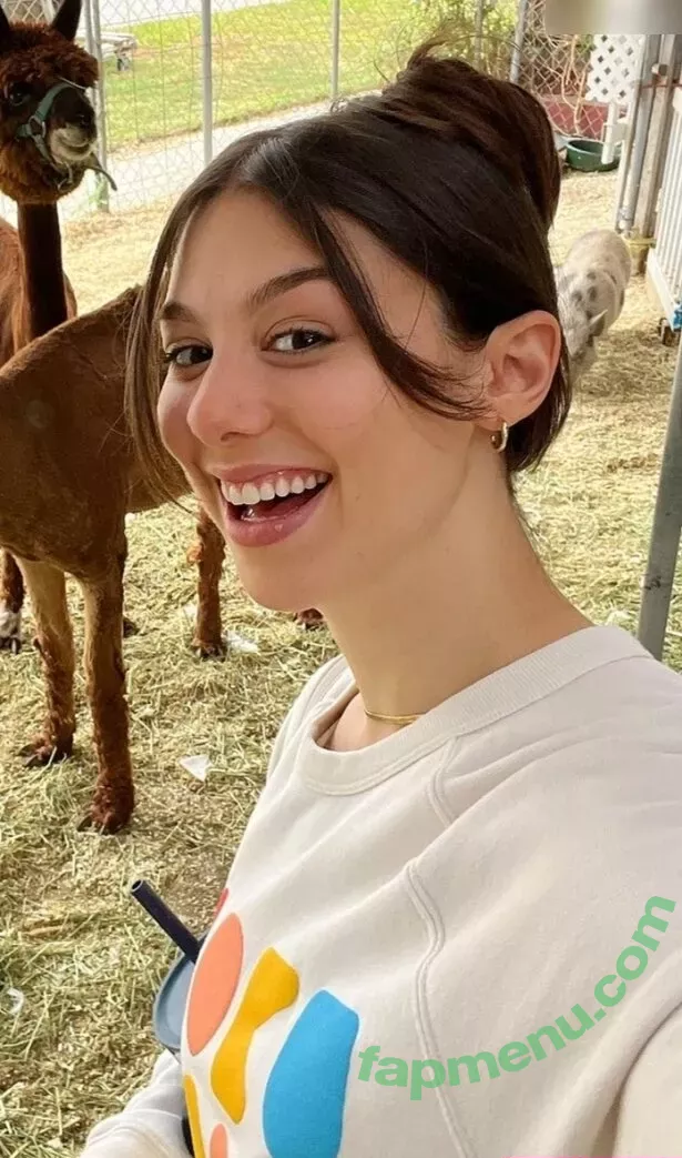 Kira Kosarin nude photo #0819 (kirakosarin)