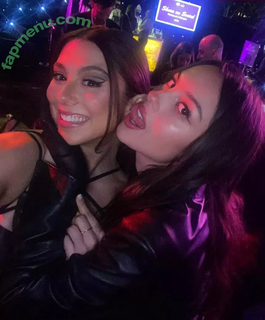 Kira Kosarin nude photo #0892 (kirakosarin)