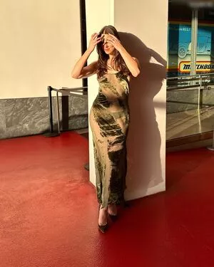 Kira Kosarin / kirakosarin nude photo #1098