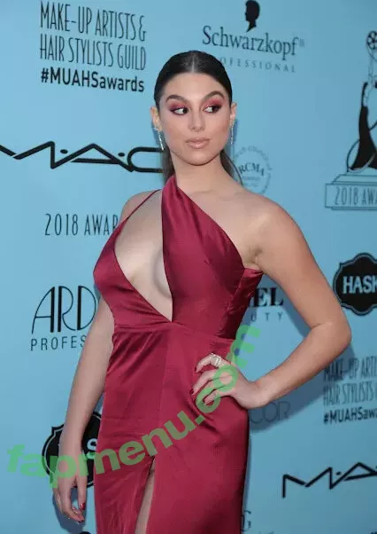 Kira Kosarin nude photo #1131 (kirakosarin)