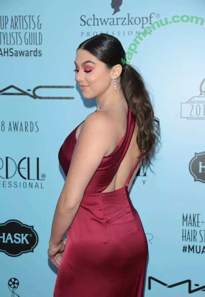 Kira Kosarin nude photo #1138 (kirakosarin)