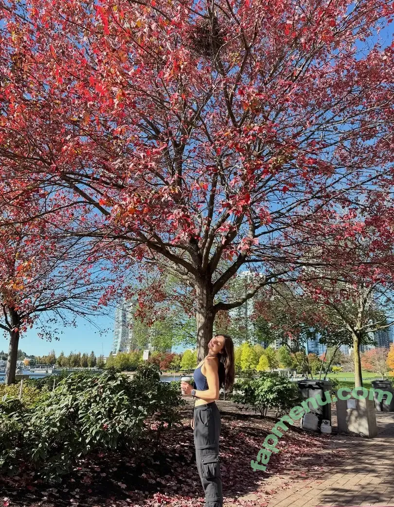 Kira Kosarin nude photo #1764 (kira_kosarin / kirakosarin)