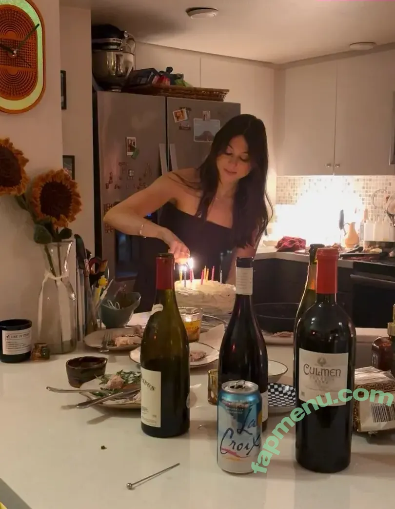 Kira Kosarin nude photo #1791 (kira_kosarin / kirakosarin)