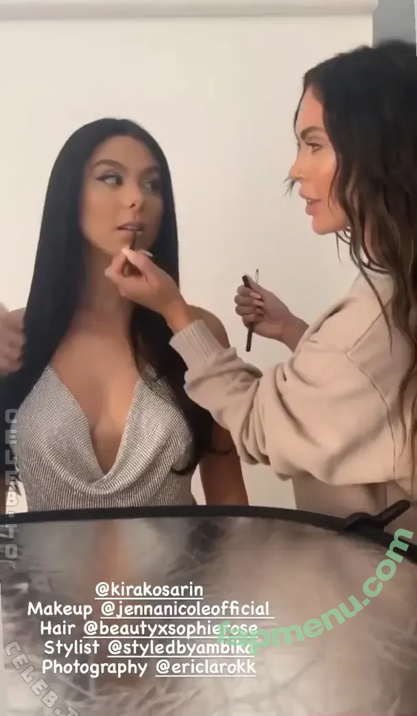 Kira Kosarin nude photo #1825 (kirakosarin)