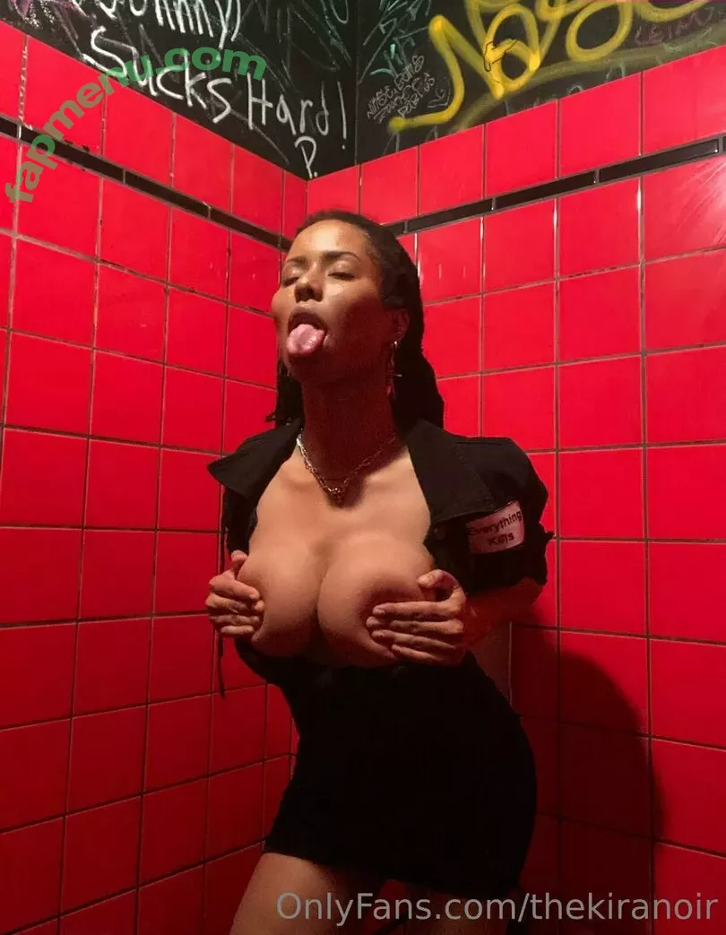 Kira Noir nude photo #0471 (thekiranoir / thekiranoirgram)