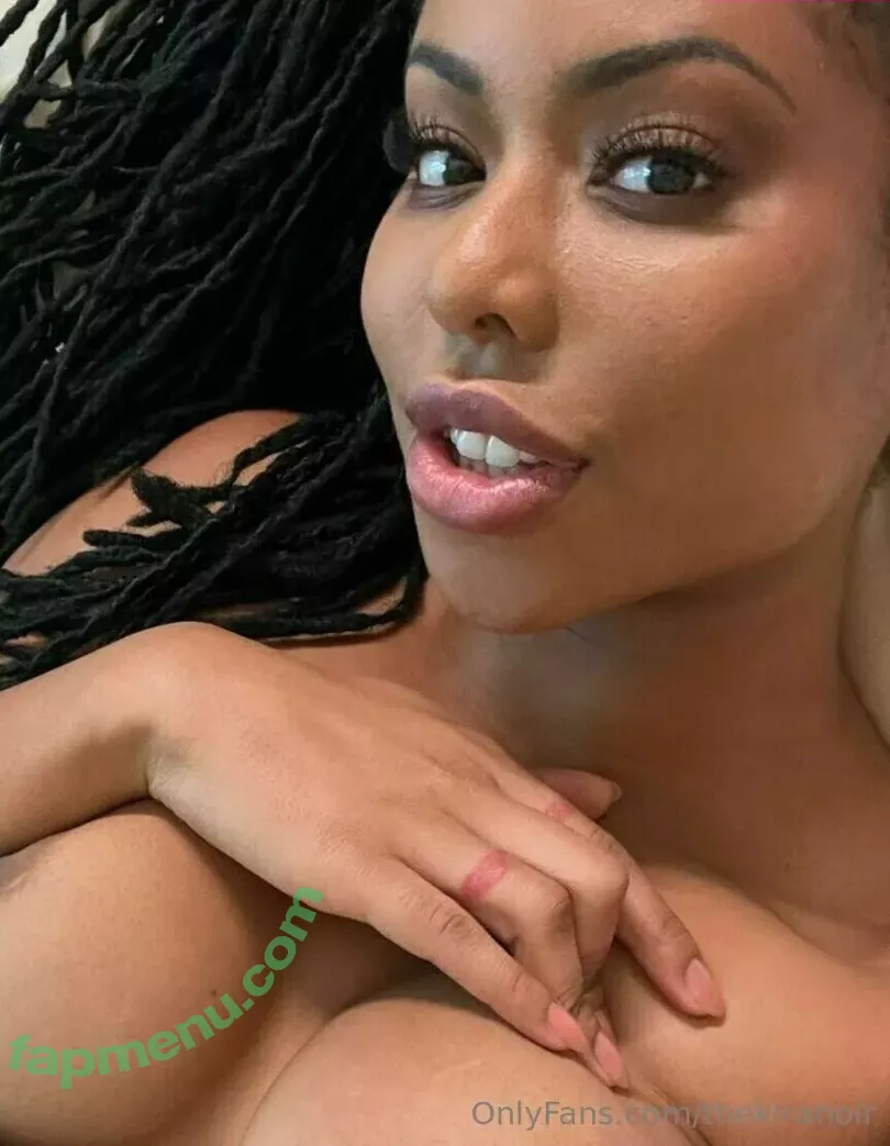 Kira Noir nude photo #0492 (thekiranoir / thekiranoirgram)