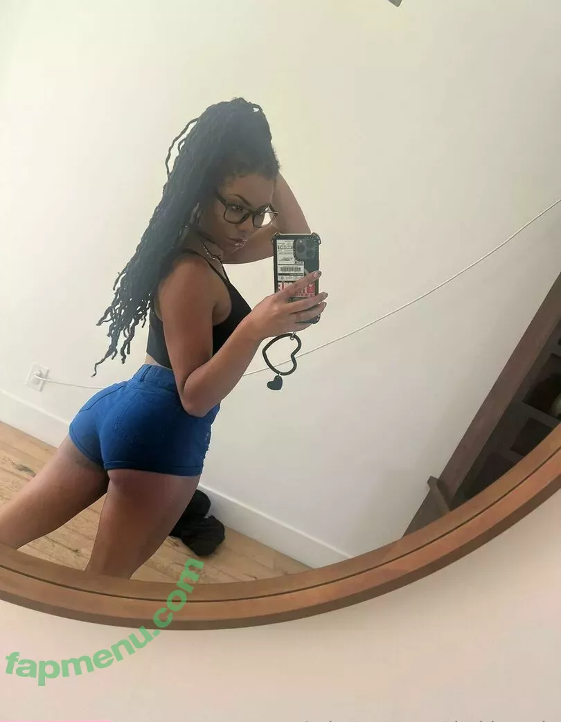 Kira Noir nude photo #0570 (thekiranoir / thekiranoirgram)