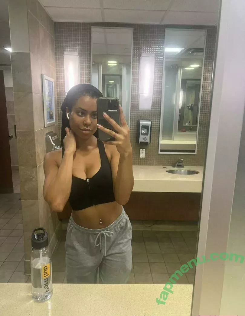 Kira Noir nude photo #0592 (thekiranoir / thekiranoirgram)