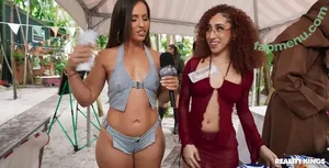 Kira Perez / actuallykiraperez / itsmekiraperez nude photo #0691