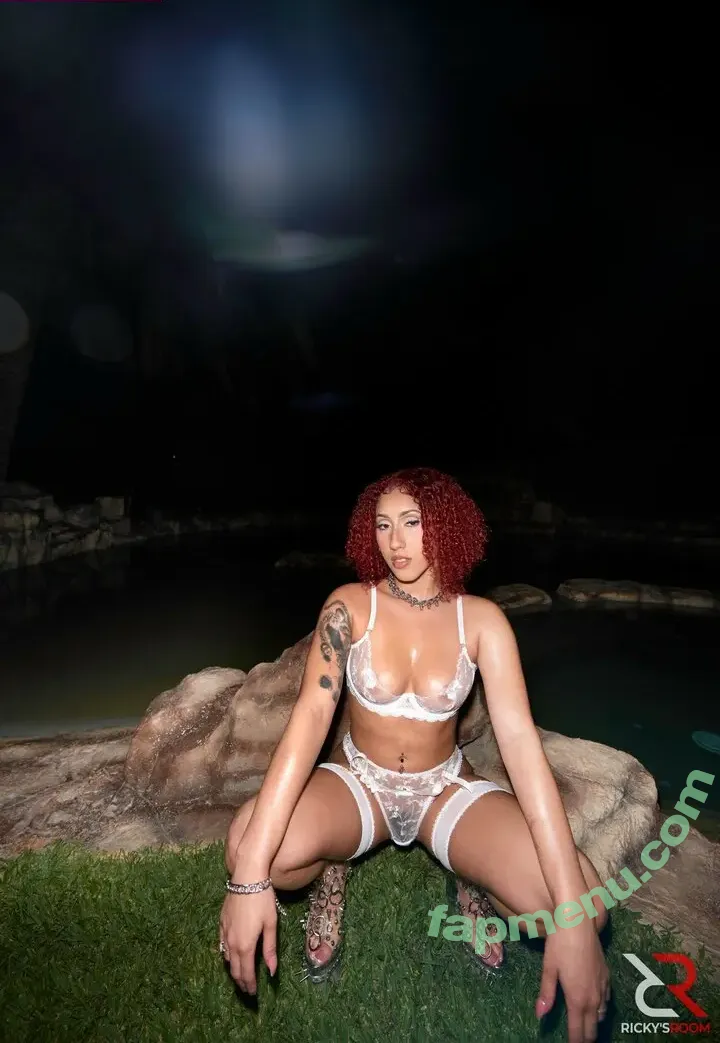 Kira Perez nude photo #0628 (itsmekiraperez / kira_kakes_)