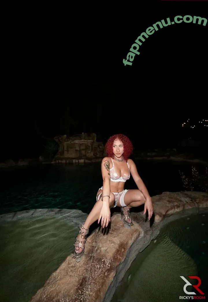 Kira Perez nude photo #0631 (itsmekiraperez / kira_kakes_)