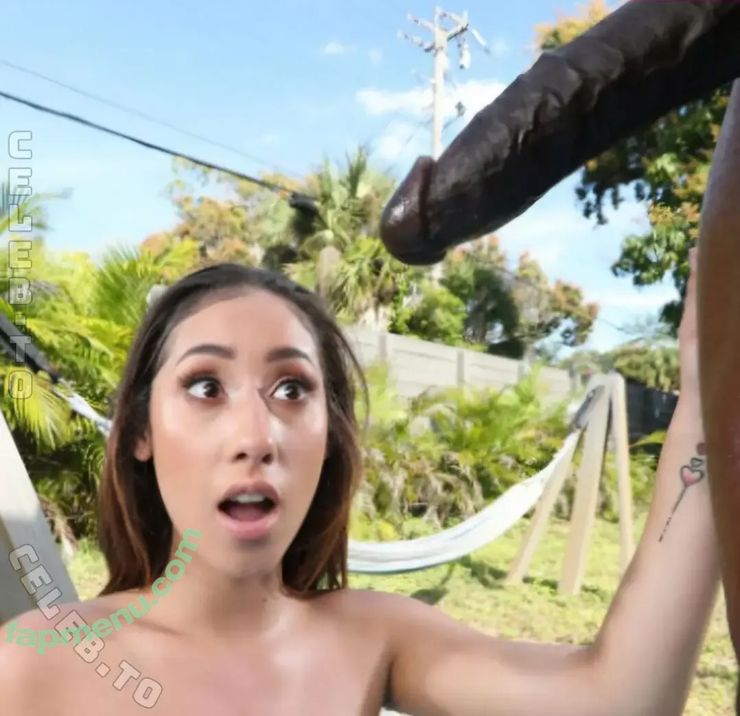 Kira Perez nude photo #0655 (actuallykiraperez / itsmekiraperez)