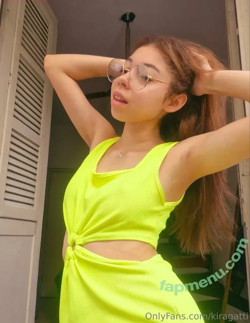 kira18years nude photo #0004 (kira18years)