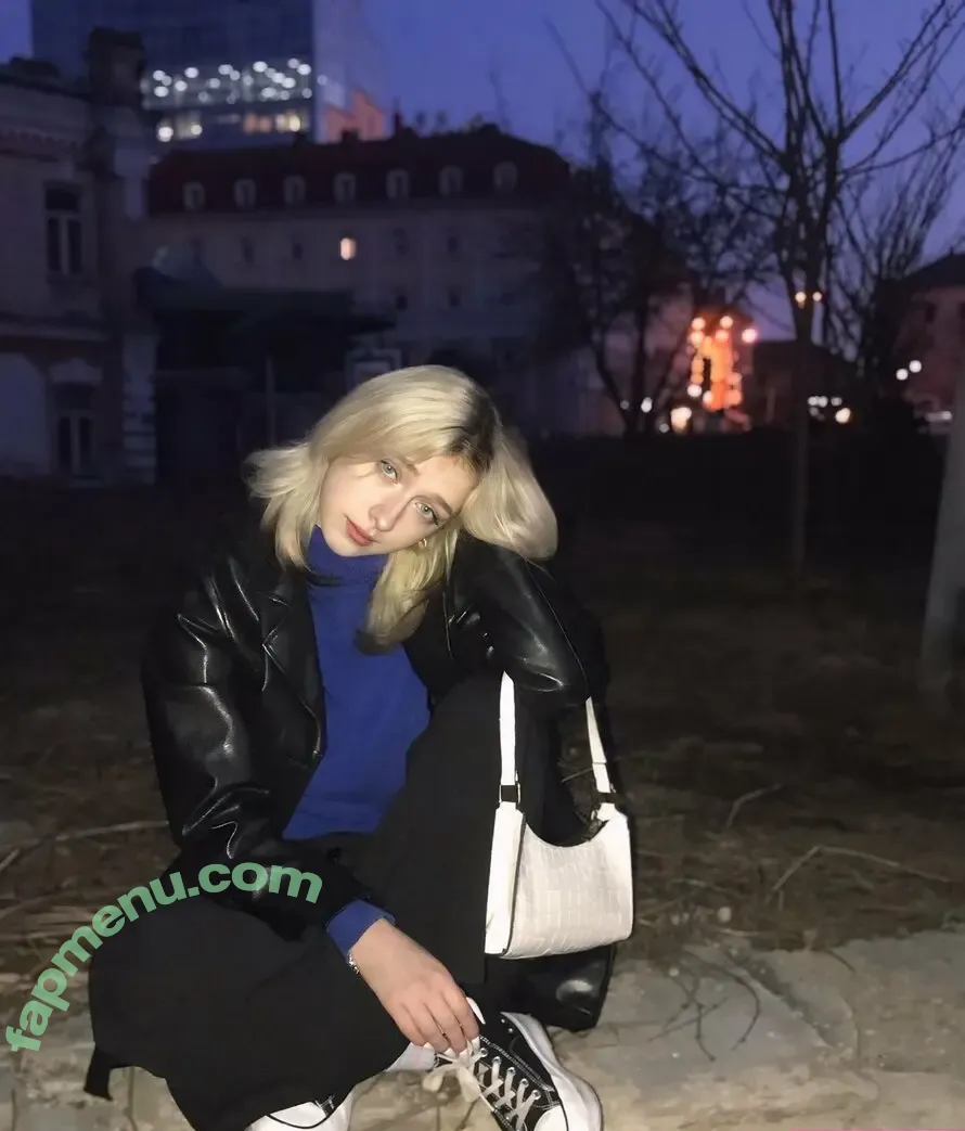 kirababyxx nude photo #0027 (kirababyx)