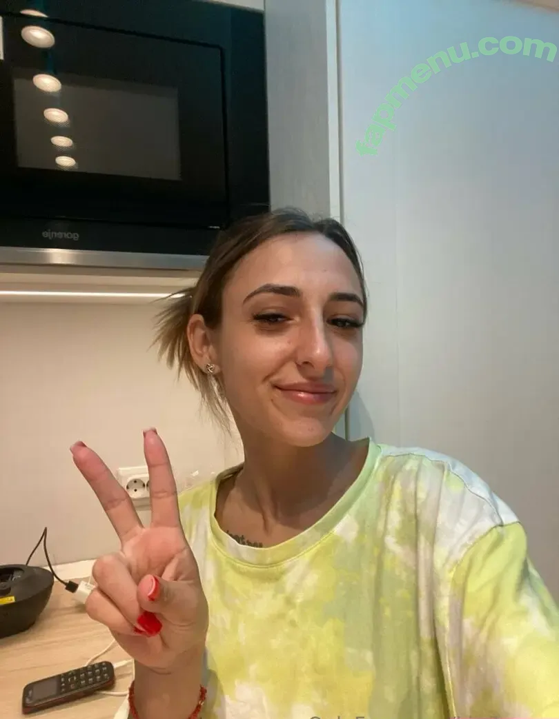 kirabronx nude photo #0060 (kira_brown10)