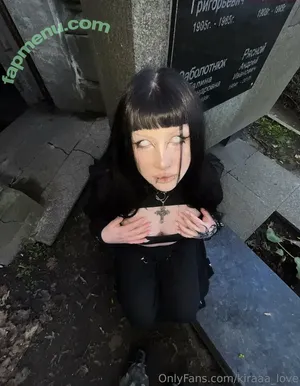 kiragothgirl / kira.gothgirl / kiraaa_love nude photo #0006