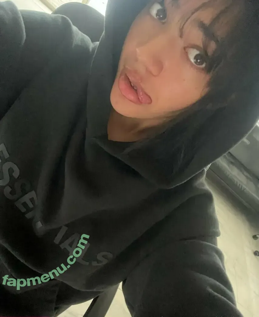 kiralacey nude photo #0064 (thekiralacey)