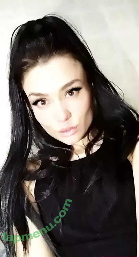kiramoonlight nude photo #0029 (kiramoonbeauty)