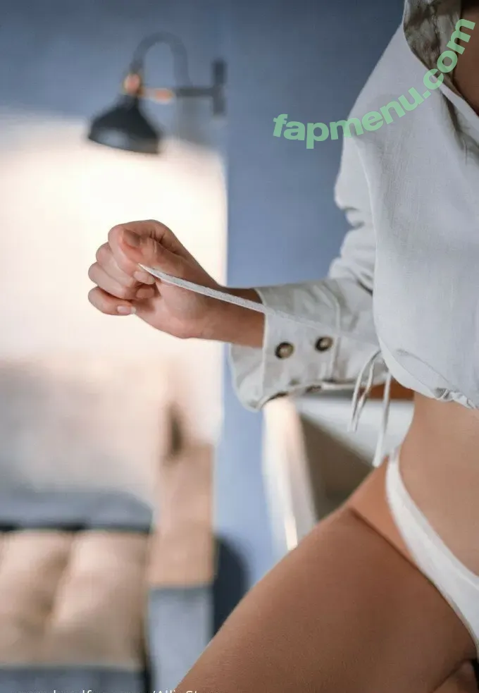 KiraMoonShines nude photo #0017 (kira_shine_)