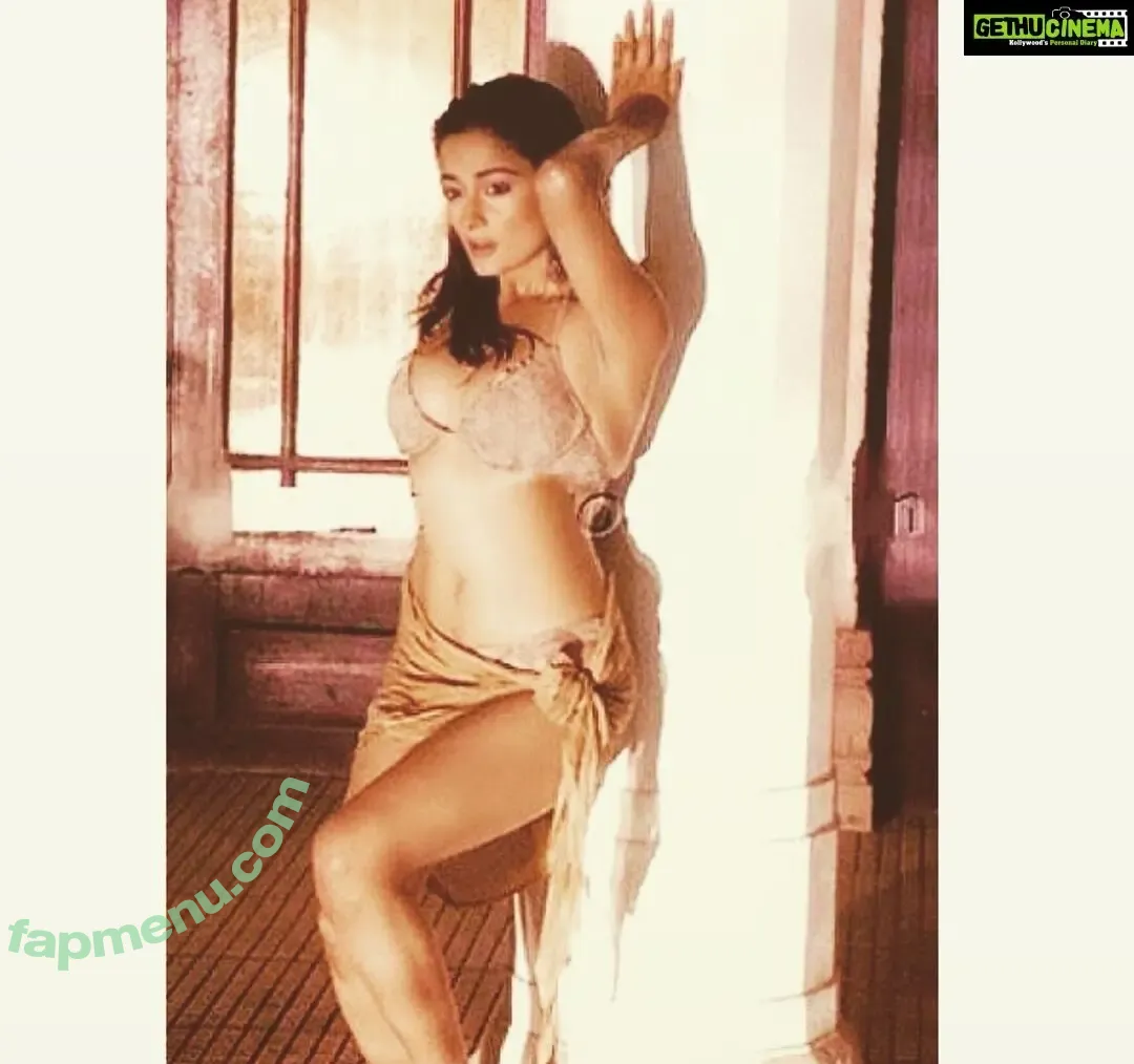 Kiran Rathod nude photo #0003 (Kiran Rathod)