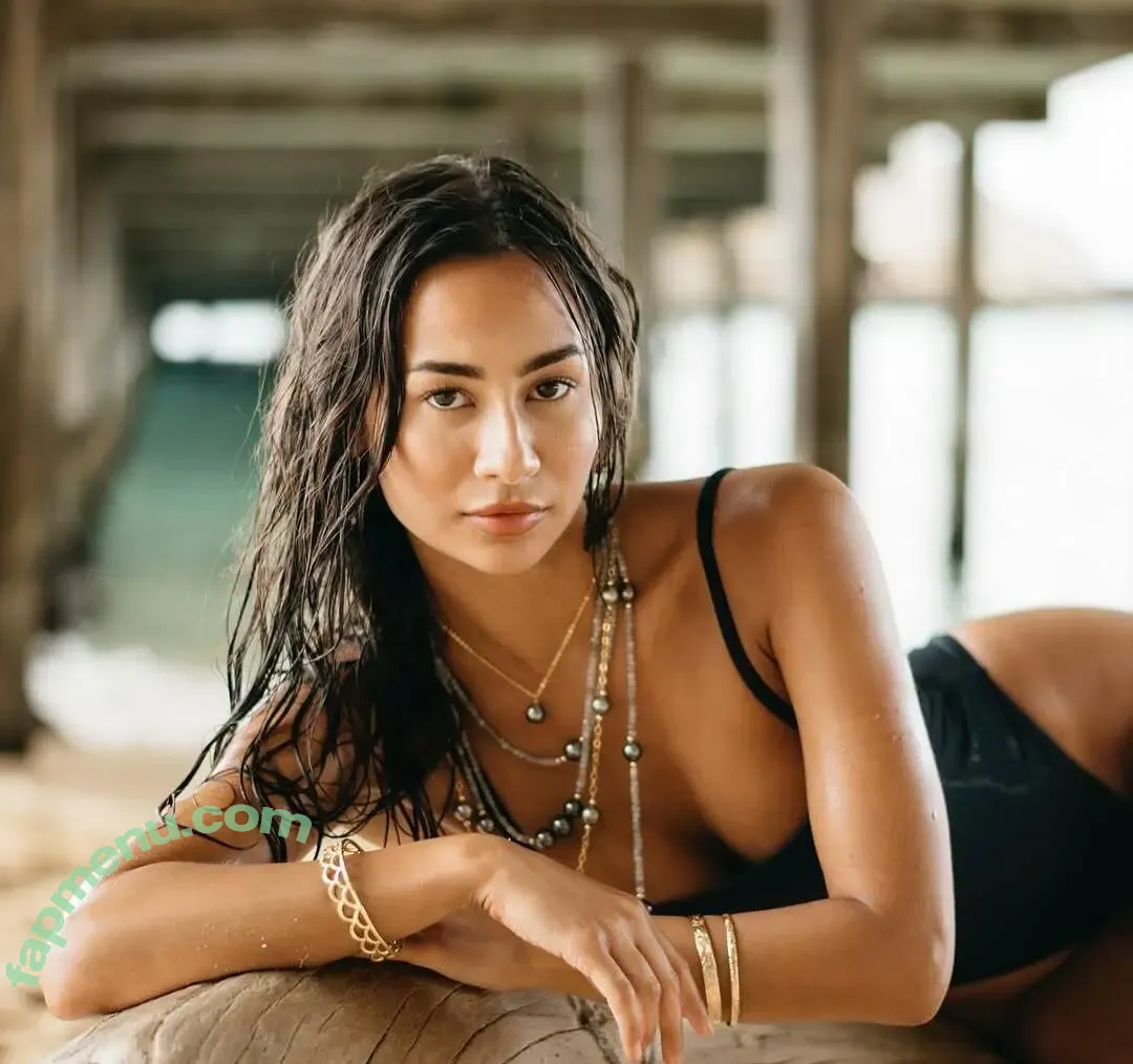 Kirra Santos nude photo #0177 (kirrasantos)