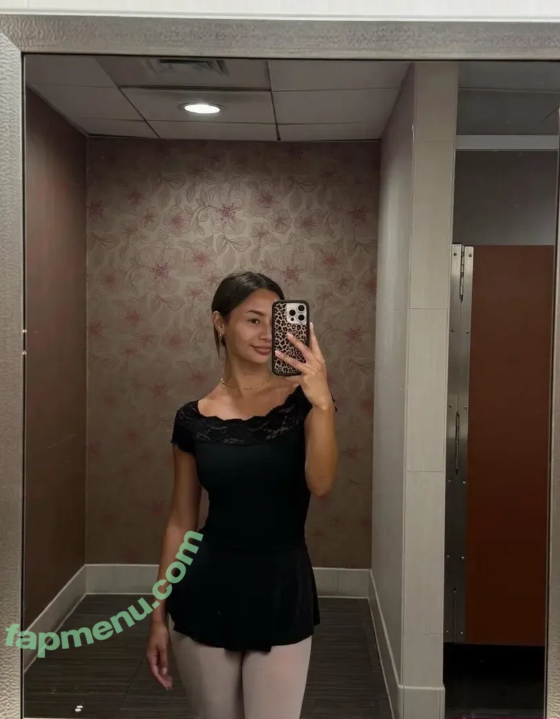 Kirra Santos nude photo #0263 (kirrasantos)