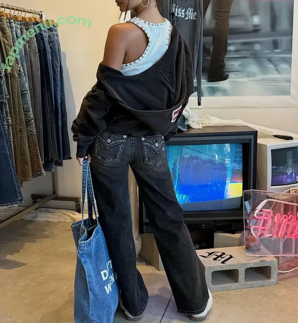 Kirra Santos nude photo #0288 (kirrasantos)