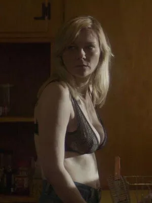 Kirsten Dunst / kirstendunst nude photo #0381