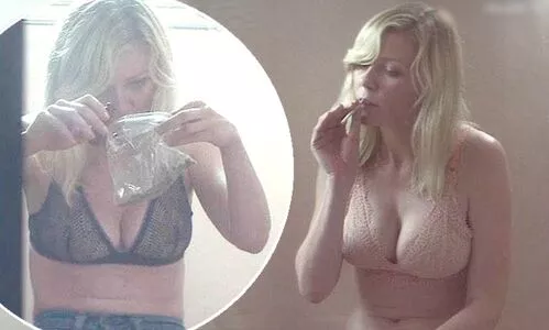 Kirsten Dunst / kirstendunst nude photo #0420