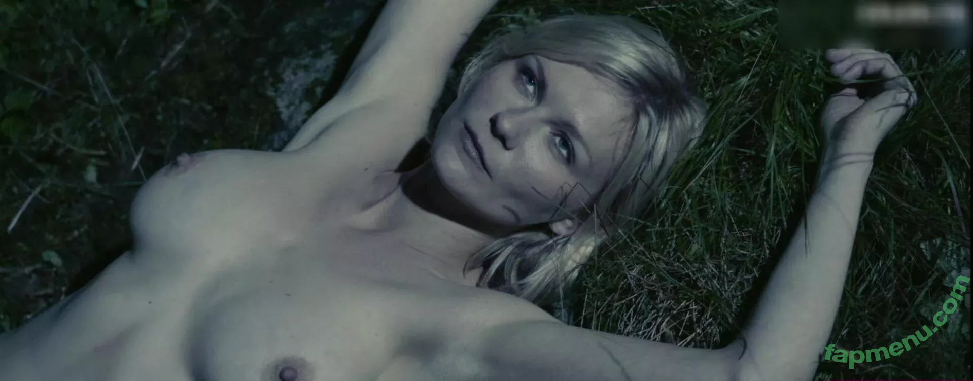 Kirsten Dunst nude photo #0407 (kirstendunst)