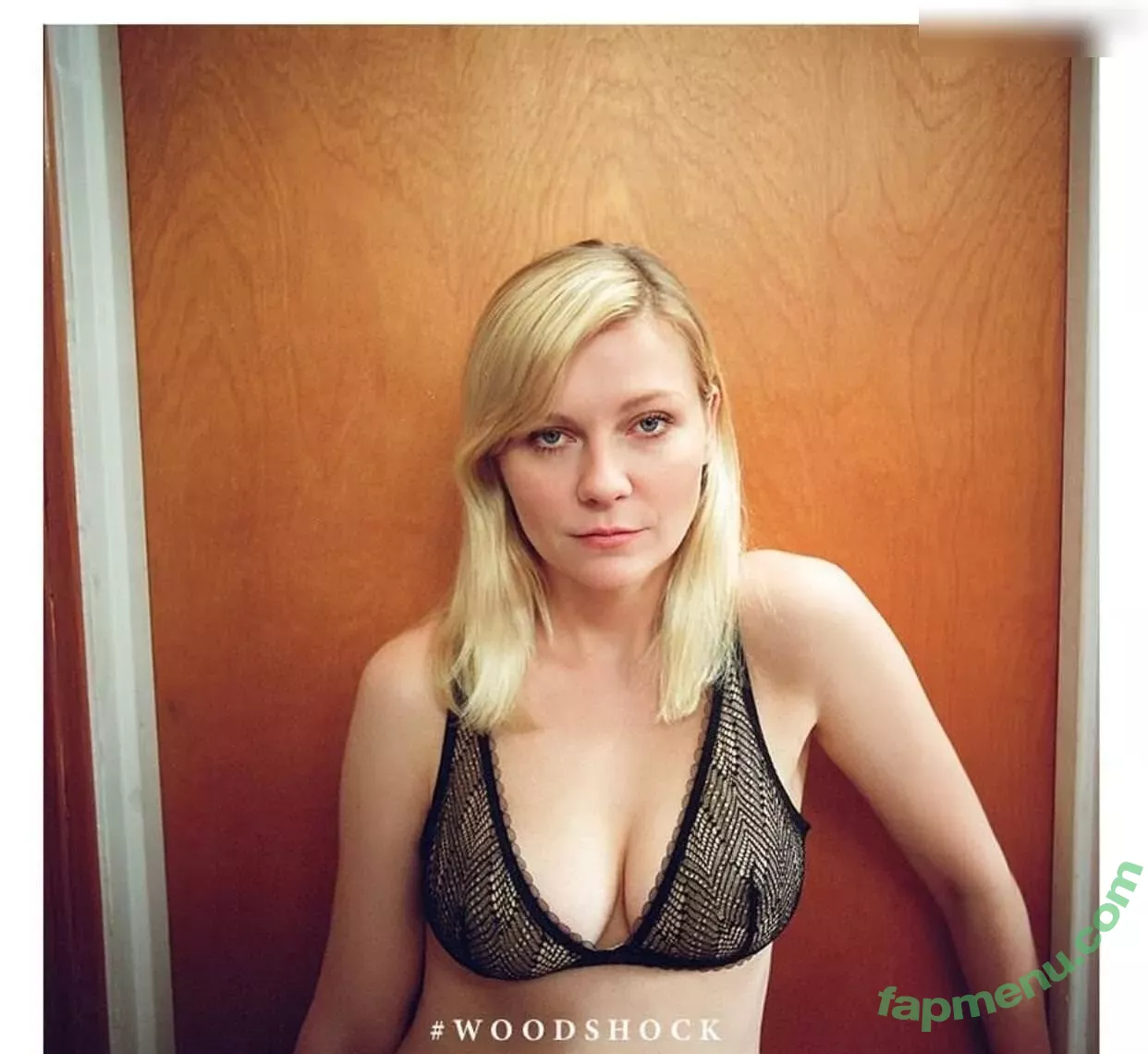 Kirsten Dunst nude photo #0415 (kirstendunst)