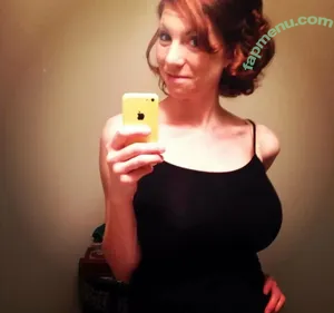 Kirsty / Korsty_ / aloegoddess / blondekristy / kirstyaustin7 / kirstylouisewells nude photo #0222